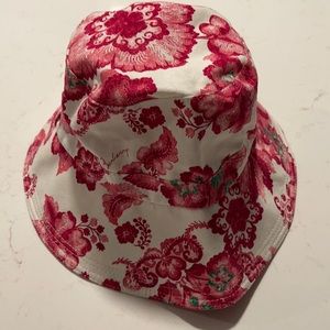 Authentic Burberry Bucket Hat